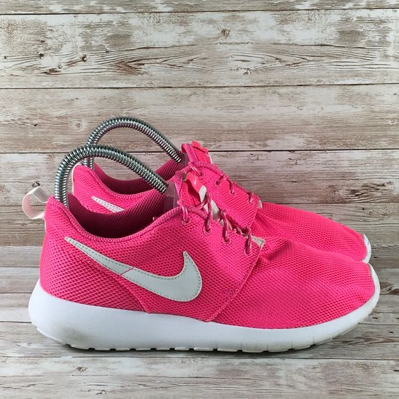 nike roshe one pink